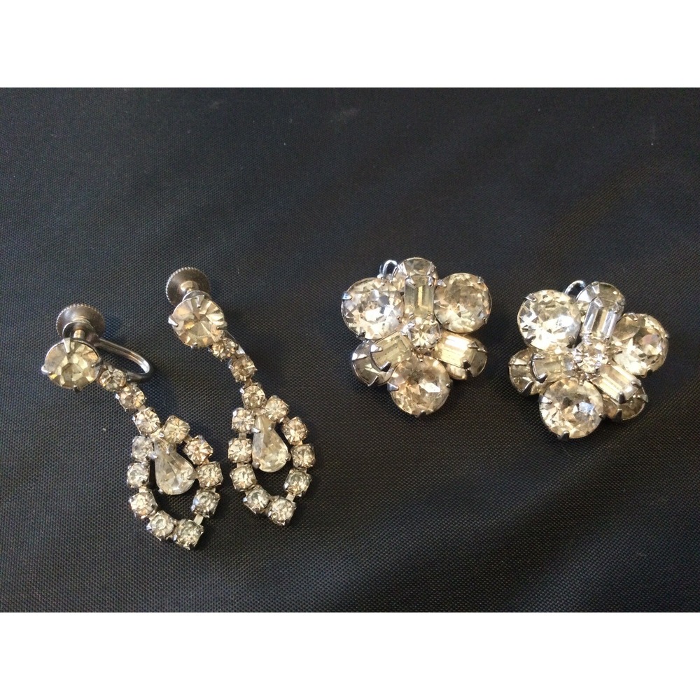 2 Pair Vintage Weiss Earrings